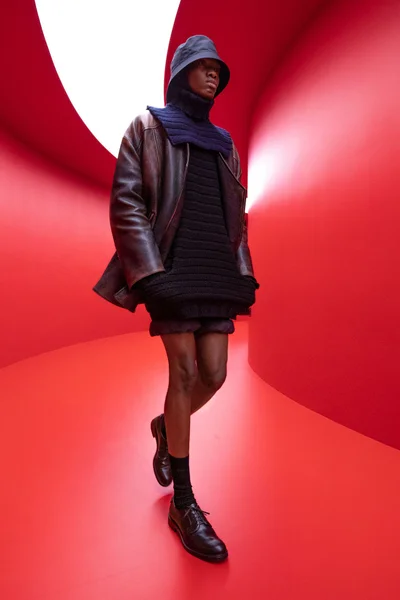 Look 29